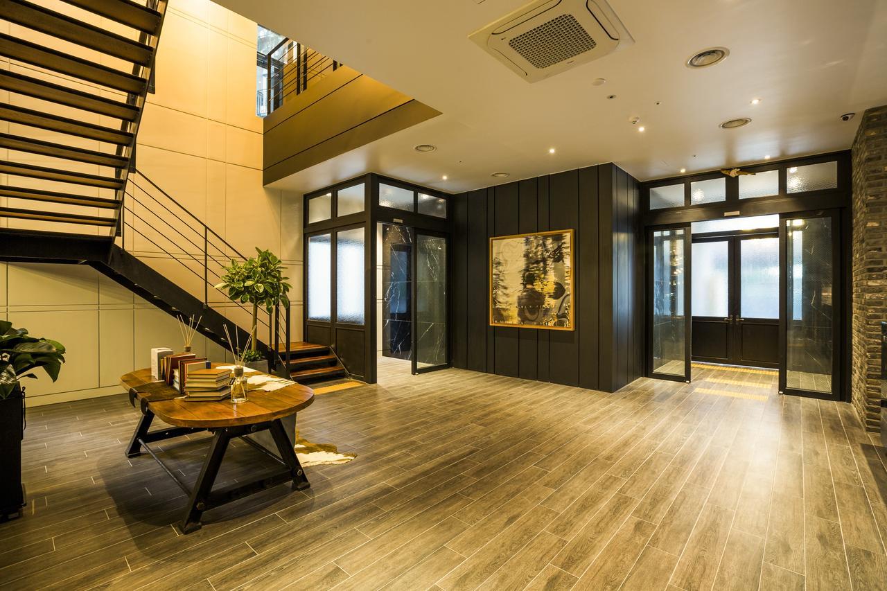 Trang Blue Hotel Seul Exterior foto